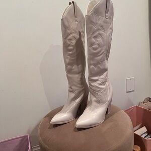 New! Steve Madden - Lasso leather western boots in Bone 9